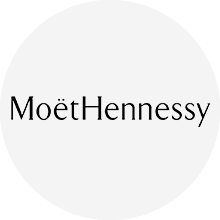 moethennessy-madmac